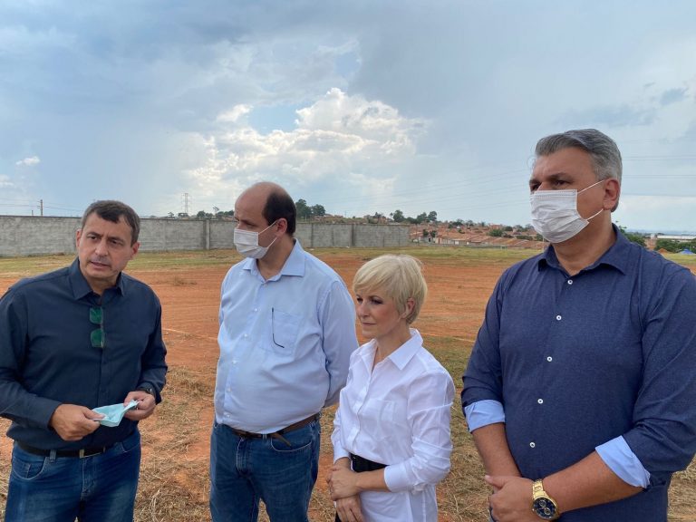 Marquinho da Santa Casa e deputada Damaris Moura visitam área com secretário Rossieli e prefeito Miguel